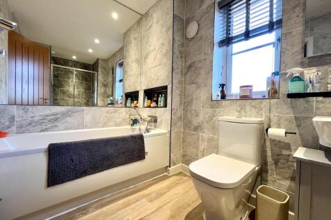 thumbnail_IMG-178...