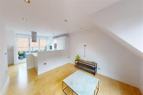 Dylan House, High Street, Epping, CM16 photo 3