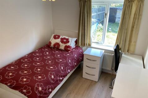 Room 3.jpg