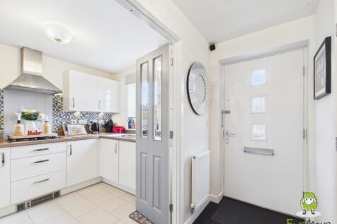 EweMove Estate Agents Basingstoke - Bye Crescent 