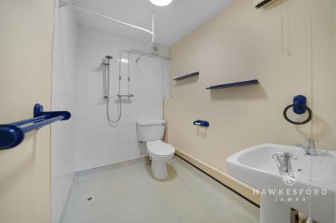 Old Lenham Road, Doddington - Wet Room