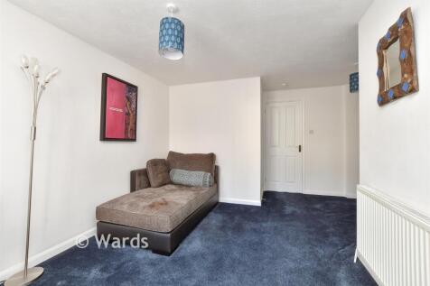 Lounge/Dining Area