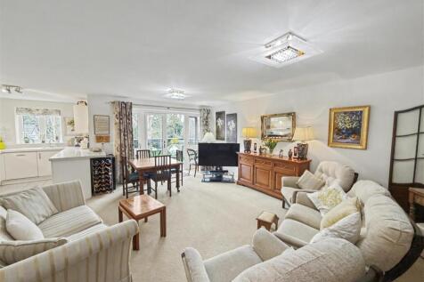 Open Plan Lounge/Kitchen/Diner