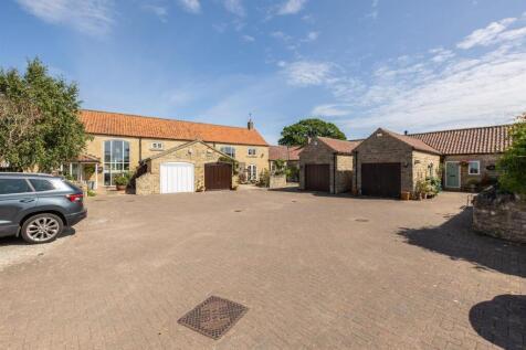 House, Garage &amp; Parking