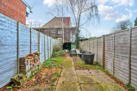 1393213-16-693fdb...