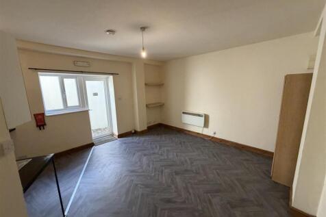 Living/Bedroom