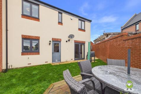 EweMove Estate Agents Basingstoke - Trinity Way - 