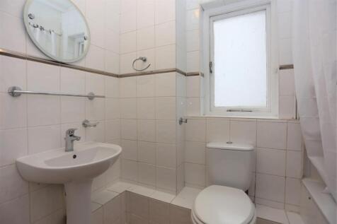 5, 47 Tisbury Road, Hove- NEW (10).JPG