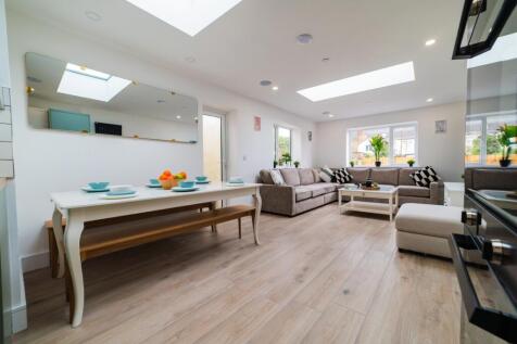 Another student property from Award-winning CPS HO