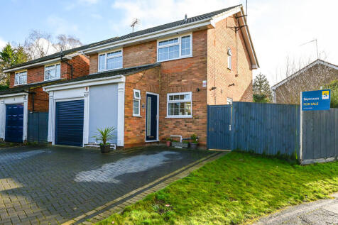 35 Ashbury Drive ...