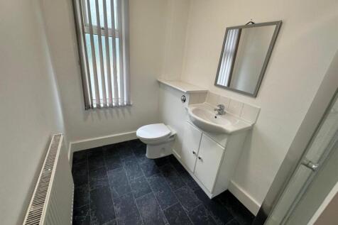 Bathroom Two 2.jpeg