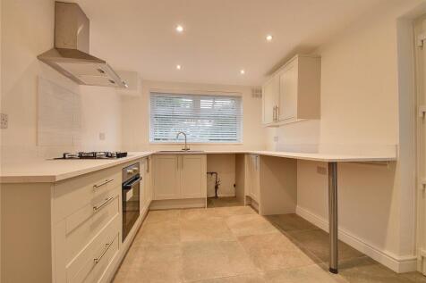Hurcott Road, Kidderminster, Worcestershire, DY10 photo 4