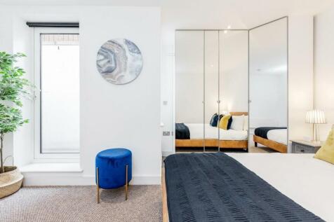 Second Bedroom (3).jpg