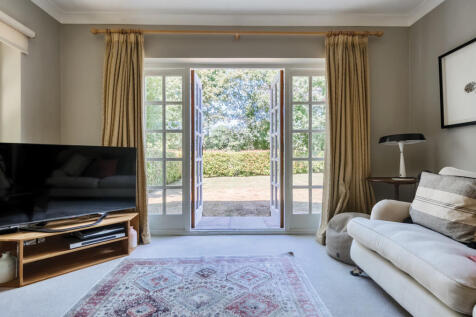 1320900-10-686e8c...