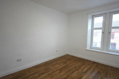 Kirkintilloch Road, Glasgow, G64 photo 5