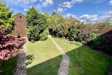 Bramleys Estate Agents - Wilson Avenue - Mirfield 