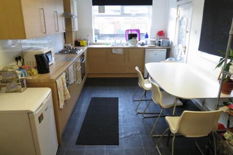 £135pppw Acomb Street, Rusholme photo 3