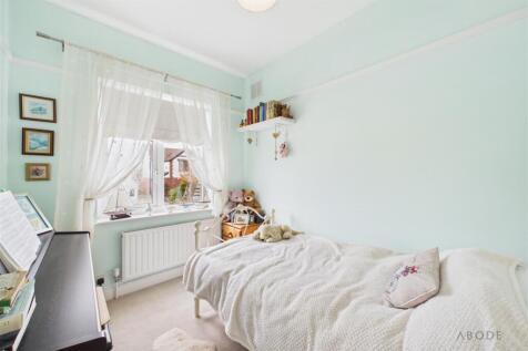 CAM06344G6-PR0068-STILL019.jpg