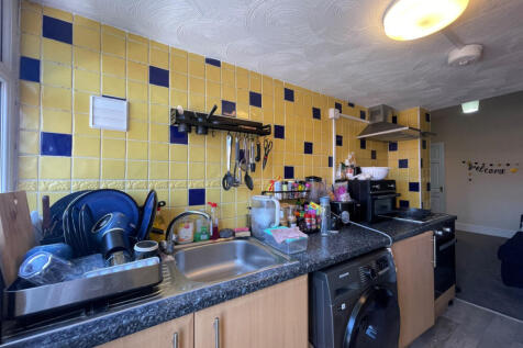 Charnwood Road photo 3