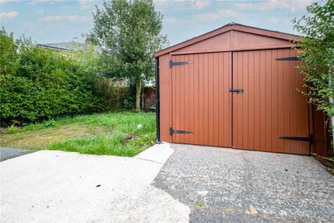 Garden &amp; Garage