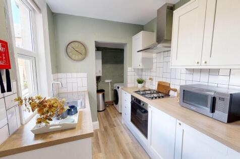 15 Cardigan Terrace NE6 5NU photo 3