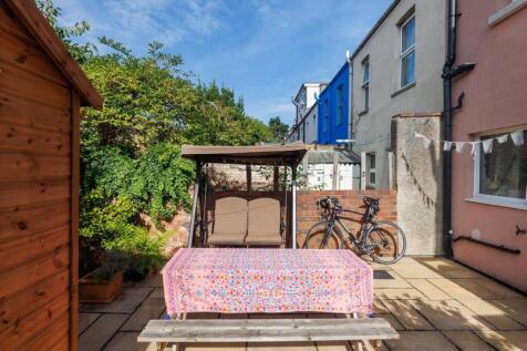 18 Camerton Road-30.jpg