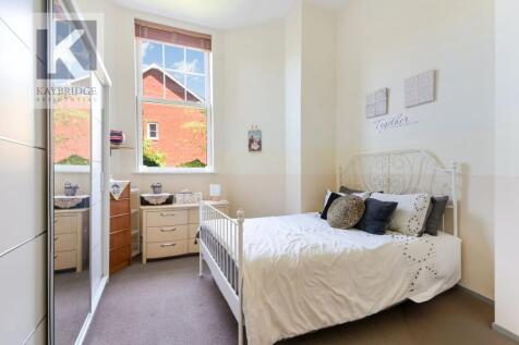 Canterbury House, Queen Alexandras Way
