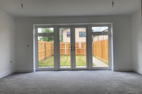 Austin Way, Ambrosden, OX25 photo 3