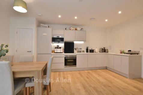 Lounge/Kitchen /Dining Room