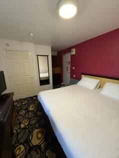 Room 209, Simply Stay Lincoln Road, Skegness, Lincolnshire, PE25 2EA photo 4
