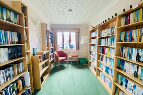 Communal Library.jpg