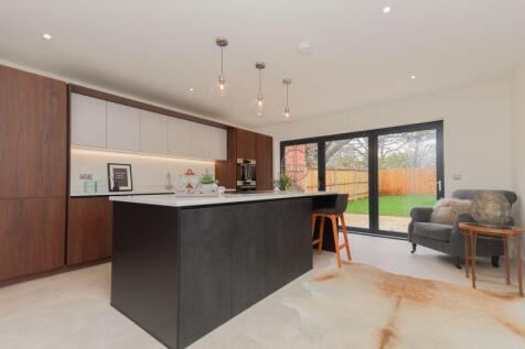 Open Plan Kitchen / Diner