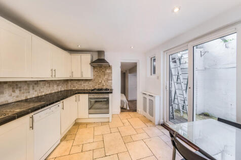 MCO, 16a Barnaby ...