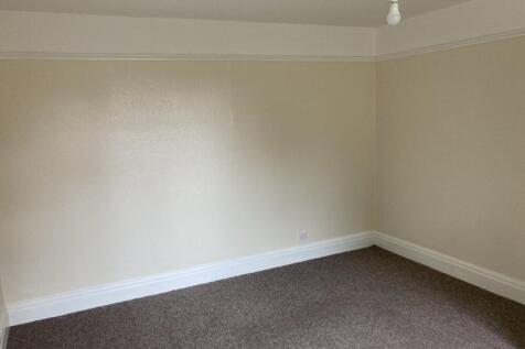 14 Wraxhill Road, Street, Somerset, BA16 photo 4