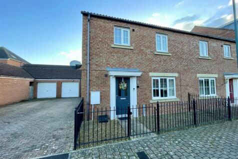 Darlington, DL2 - property photo