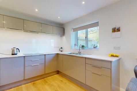 Llys-Pant-Y-Celyn-Pentre-Llanrhaeadr-04142025_0850