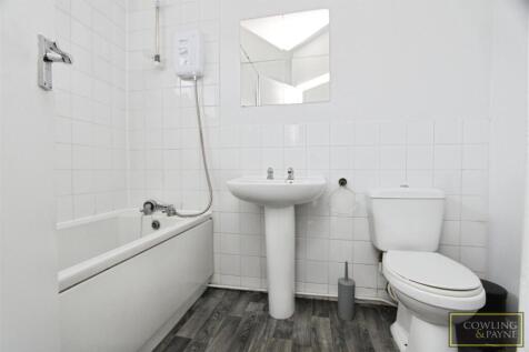 Upper Bathroom