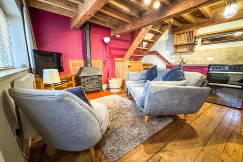 Shingle EweMove Staithes-5