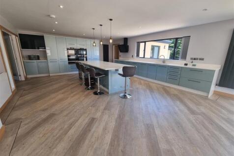 Kitchen/Diner/Day Room 4