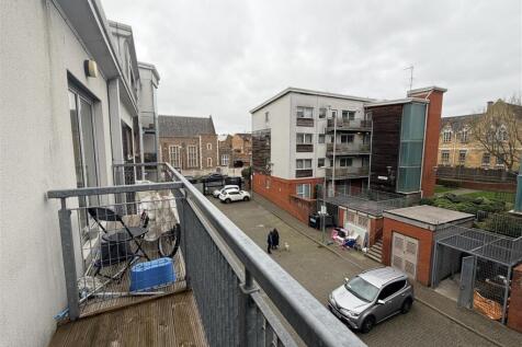 Property Image 9