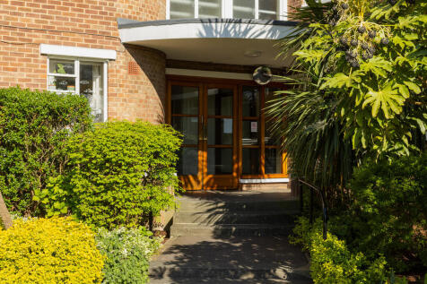 Ruskin_Park_House...