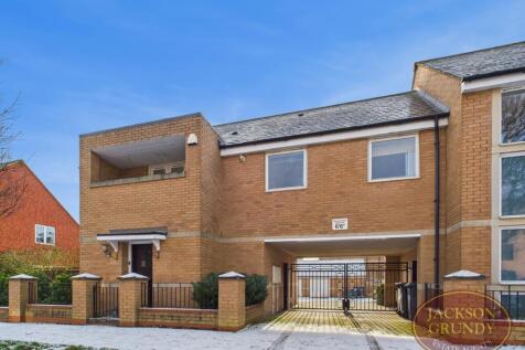 Northampton, NN5 - property photo