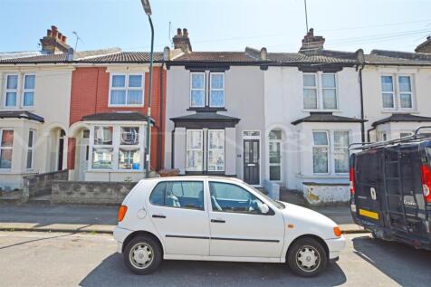 3 Bedroom Terraced in ME1 2DU