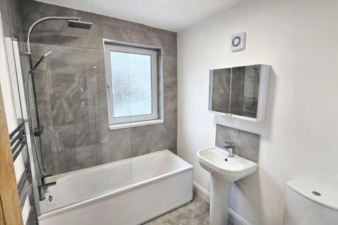 WhatsApp Image 2025-11-13 at 15.30.18.jpeg