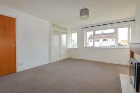 Living Room 1.jpg