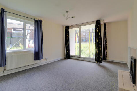 Essex Court, Eastbourne photo 3