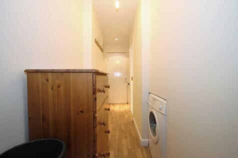 Shaldon Drive, Morden photo 3