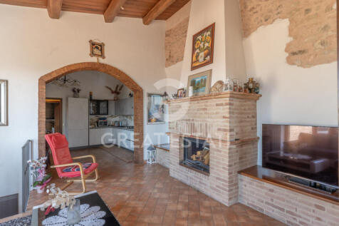 Interno