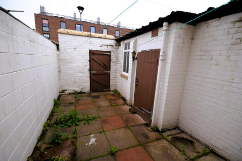 Rear Yard Reverse View