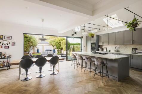 Hornbeam Lane, E4